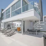 펜션 Haus In Pernera Mit Bi-fold Patio By Interhome *