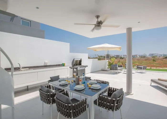 Haus In Pernera Mit Bi-fold Patio By Interhome *