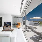 בית נופש Haus In Pernera Mit Bi-fold Patio By Interhome *