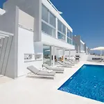 בית נופש Haus In Pernera Mit Bi-fold Patio By Interhome