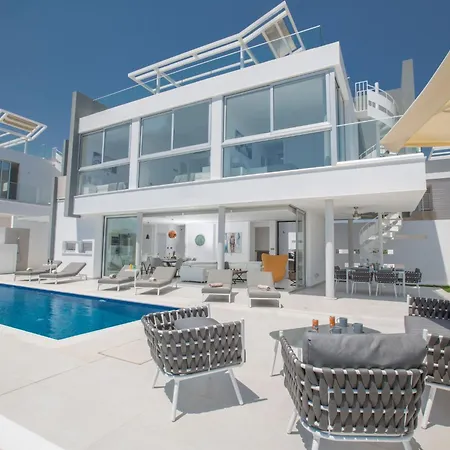 בית נופש Haus In Pernera Mit Bi-fold Patio By Interhome